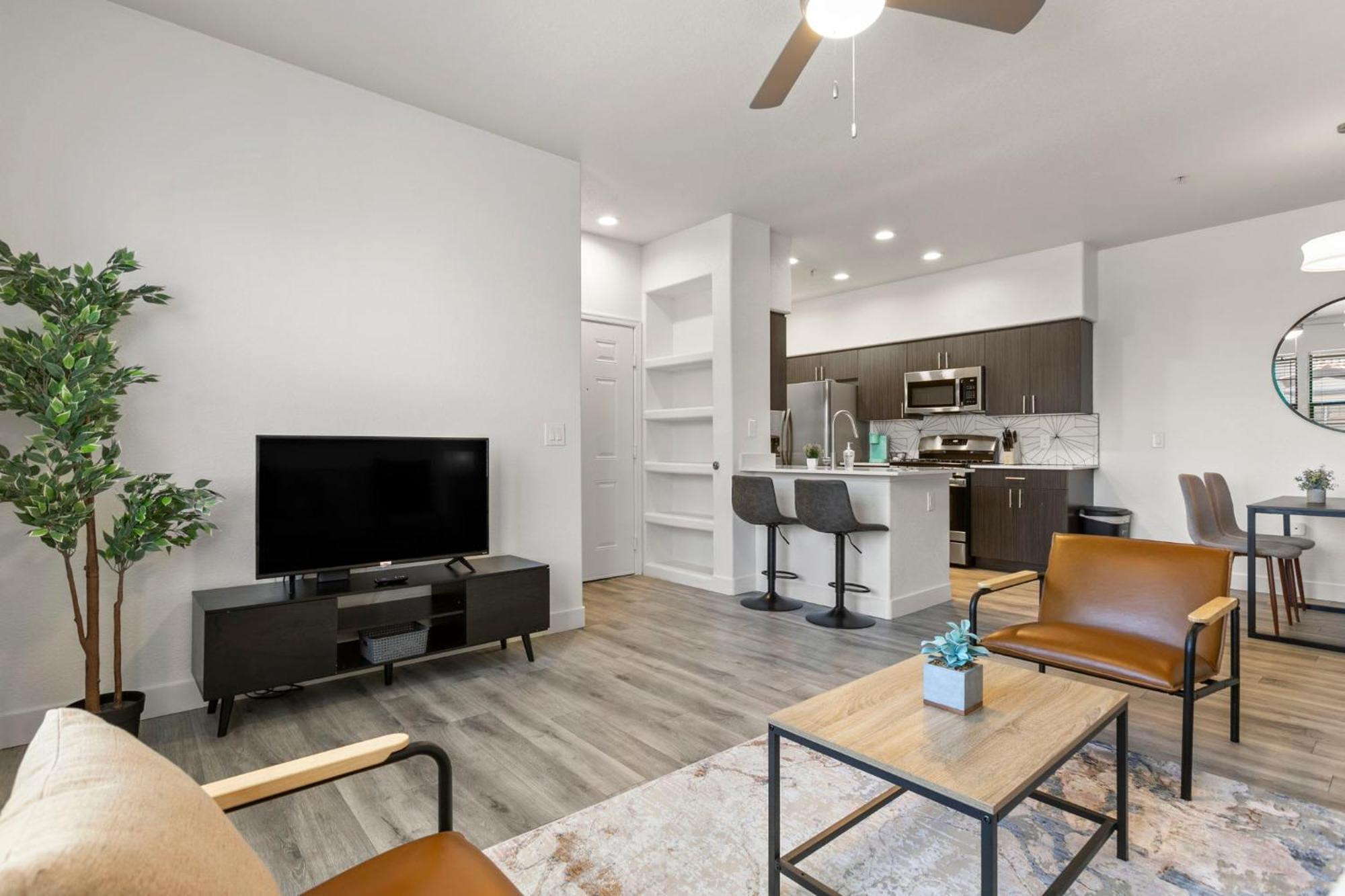 Cozysuites Glendale By The Stadium W Pool! 11 Exterior photo
